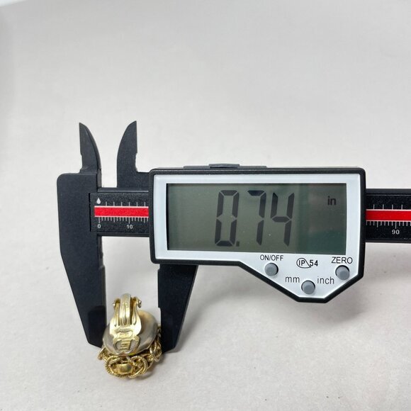 Vintage Gold-Tone Clip-On Earrings Intricate Knot‎ Design Marked Japan Artsy MCM - Picture 8 of 8